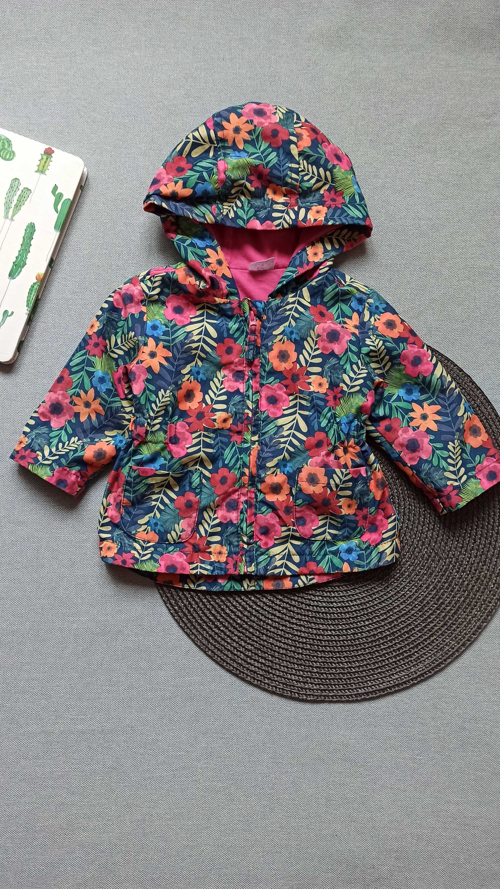 Дитяча курточка вітровка 0-3 міс весняна для новонародженої дівчинки