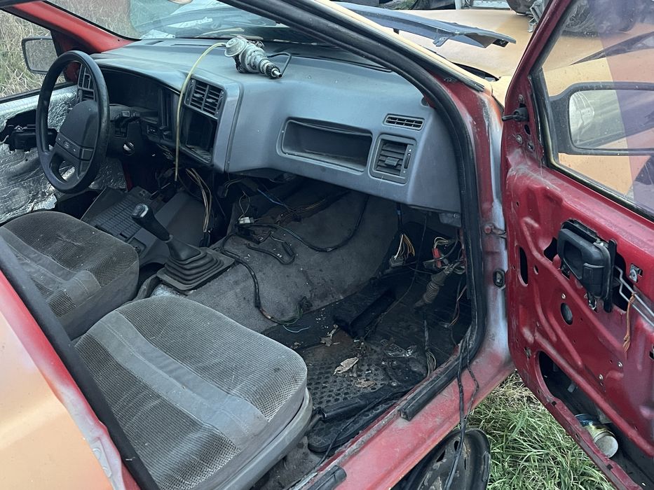 Разборка Ford Sierra MK1 розборка форд сиера мк1 шрот