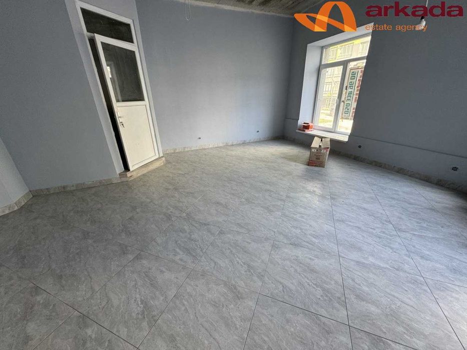 ОРЕНДА комерційного фасадного приміщення 
ЖК Міленіум (S)