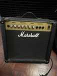 Combo marshall g15r cd