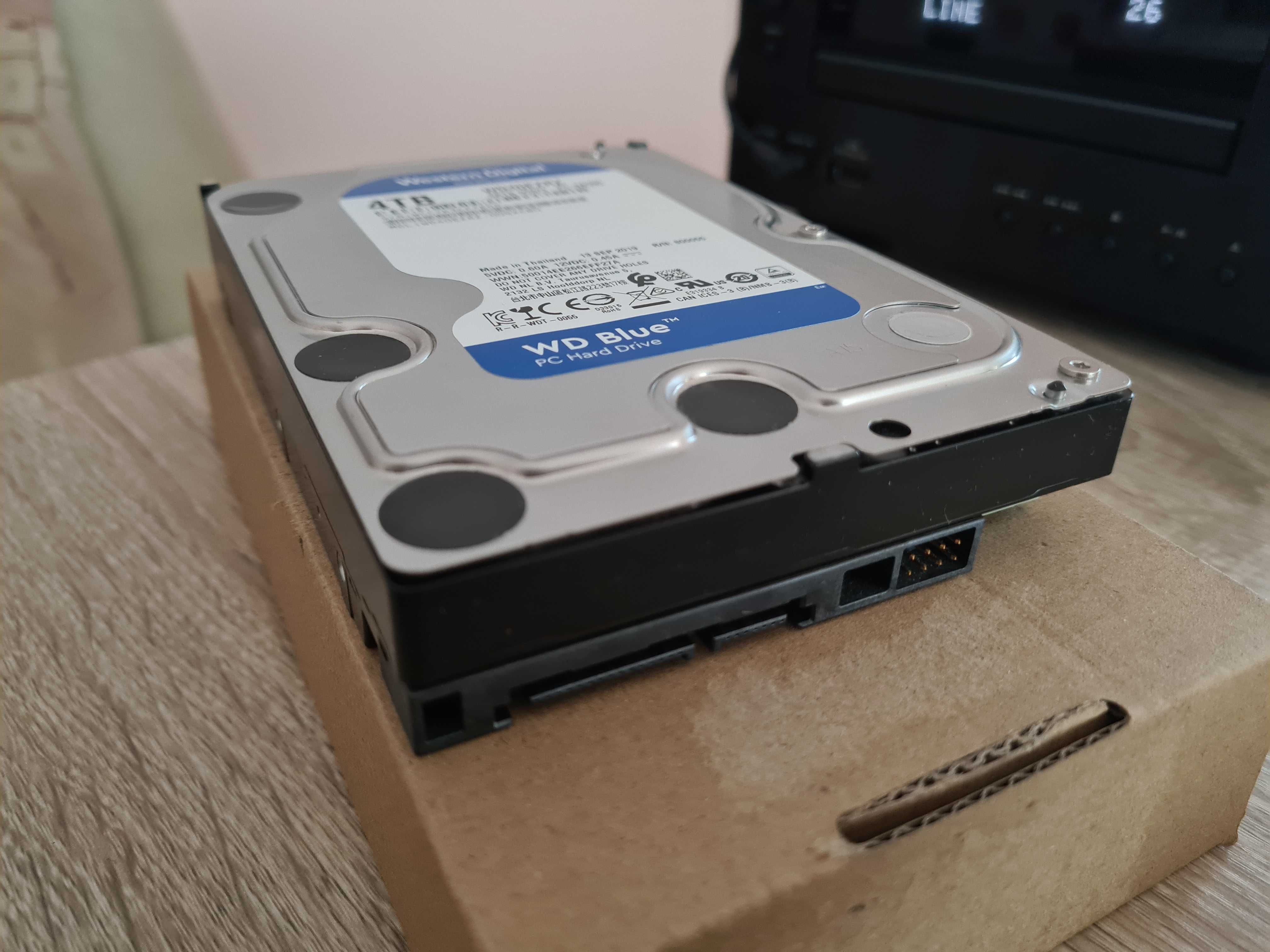 Жесткий диск WD Blue 4TB (WD40EZRZ)