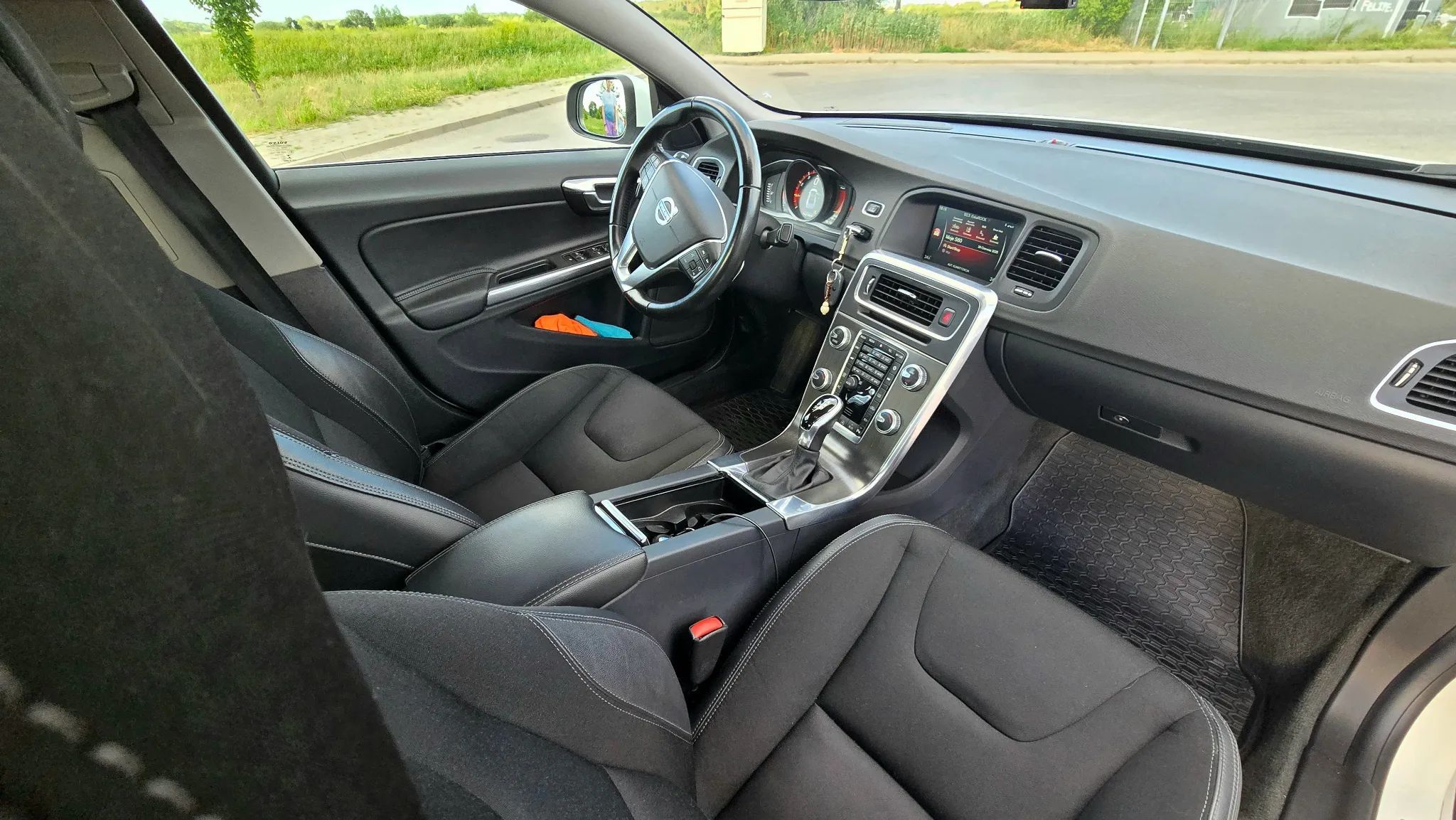 Volvo S60 VOLVO S60 T5 2.0 245KM Polestar