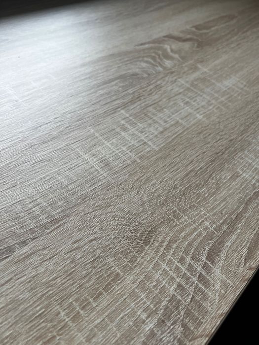 Sprzedam blat/ biuro dąb sonoma plus 4 nogi z Ikea czarne