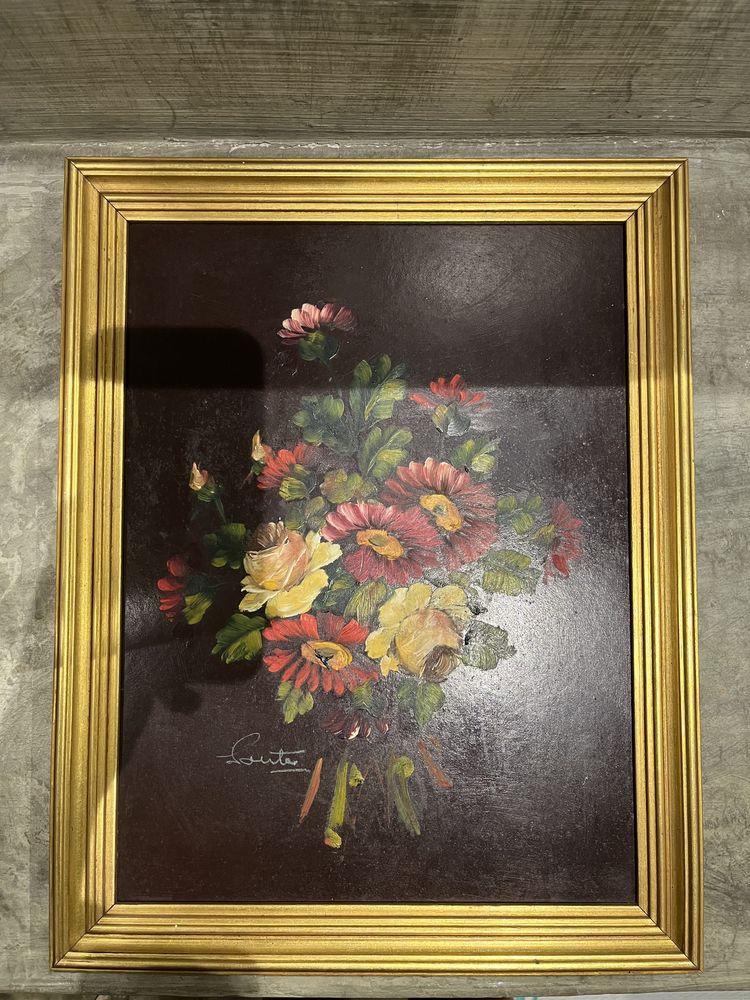 Quadro flores moldura dourada