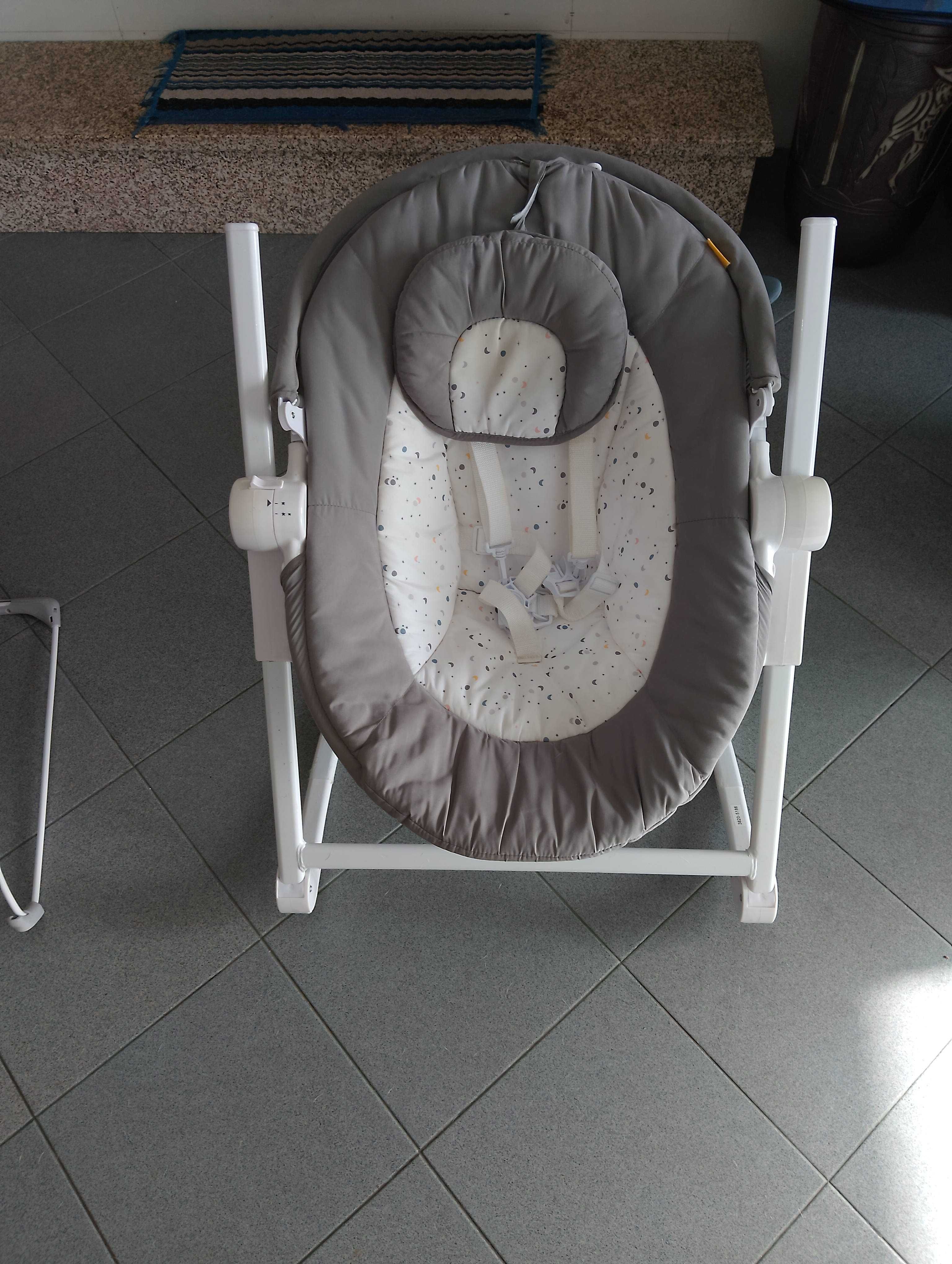 Espreguicadeira de baloiço para bebê
