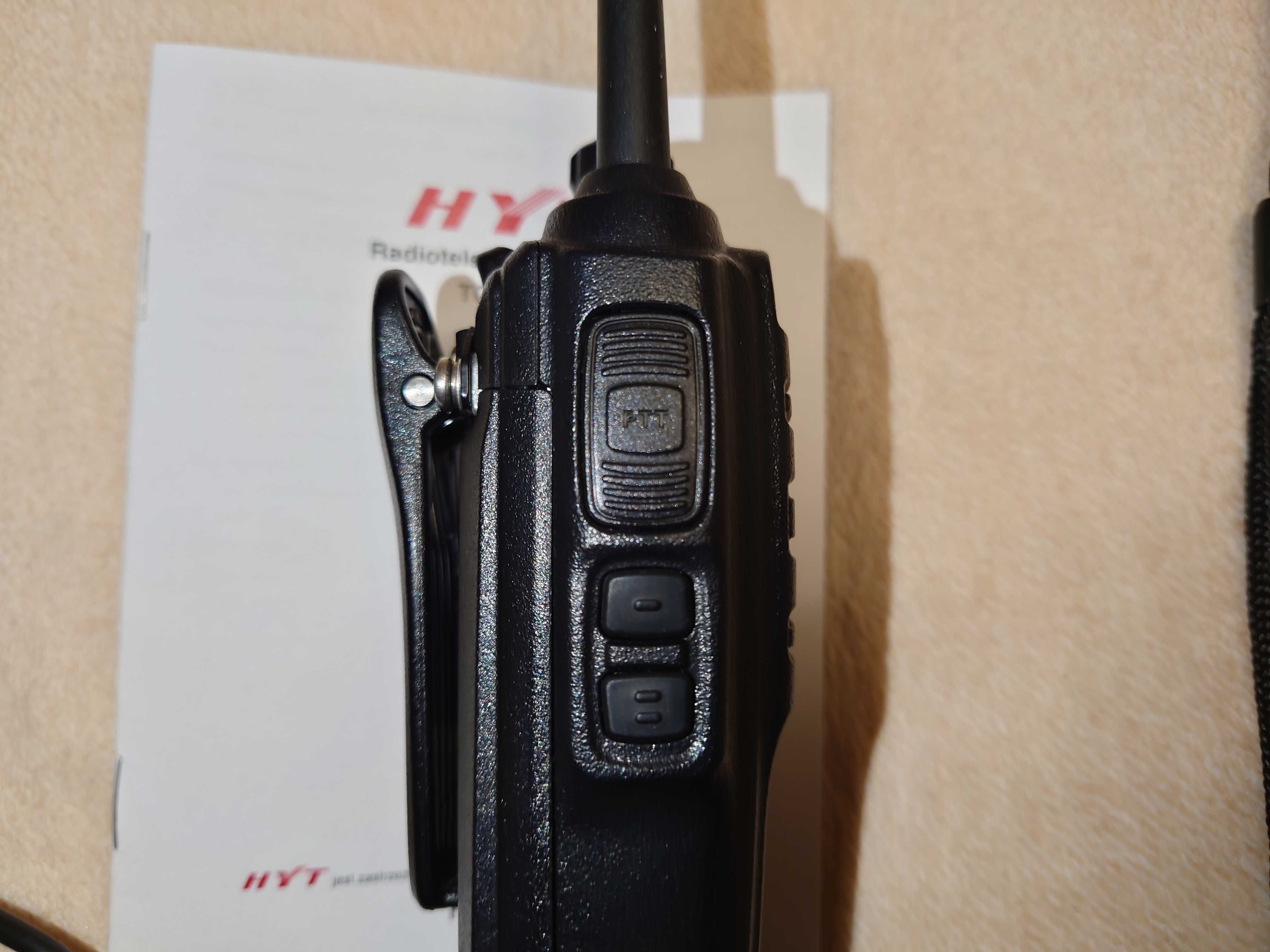 Radiotelefon PMR HYT TC-446S + oprogramowanie i kabel (oryginalne)