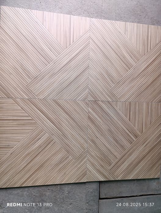 Gres szkliwiony frezowany