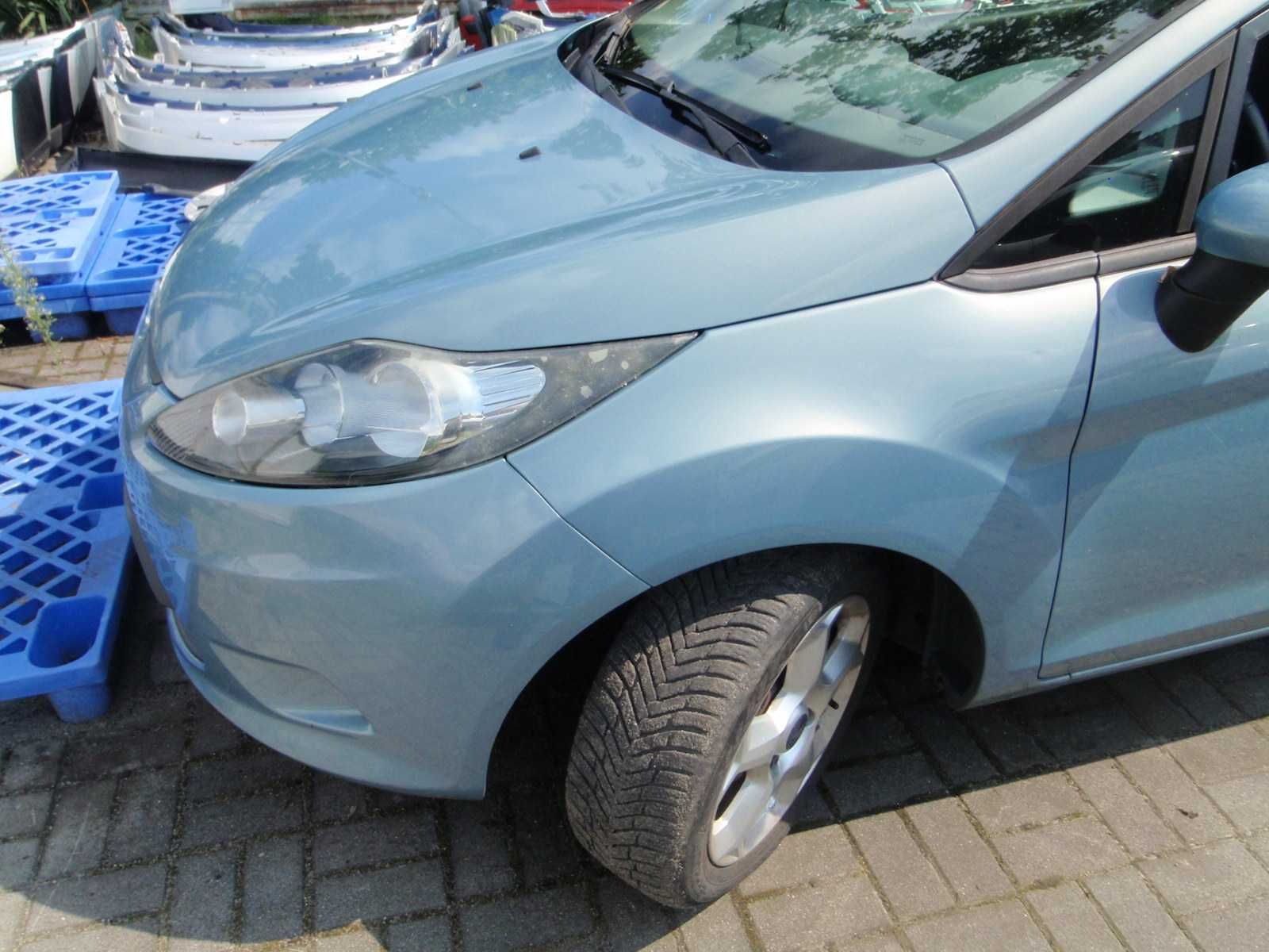 Ford Fiesta mk7 przód kompletny kolor 79