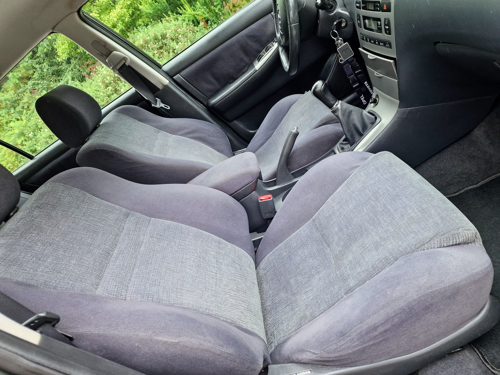 Toyota Corolla 2.0 115KM Bez Rdzy, Klima, 2kpl kół, Nowe OC i Przegląd