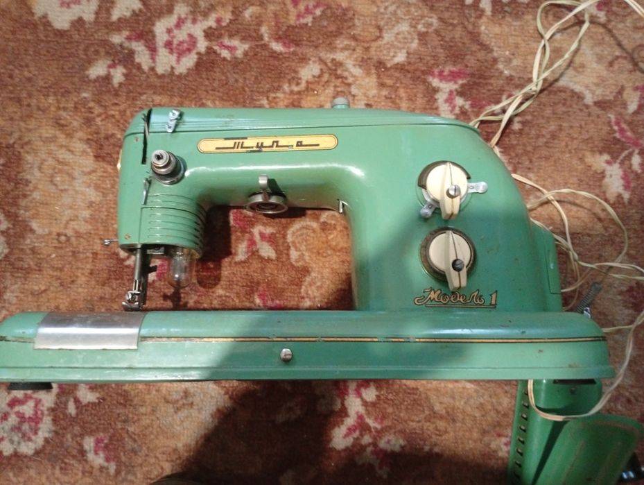 Продам Швейную машинку Тула 1.