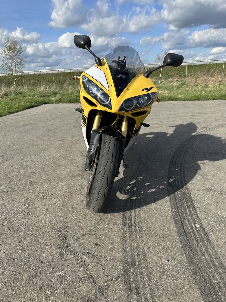 Yamaha r1 rn12 2006