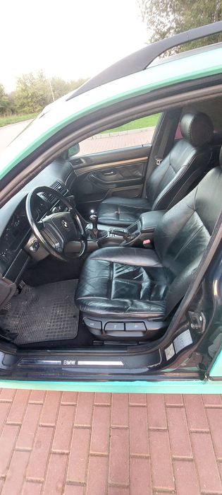 Sprzedam BMW e39 520i