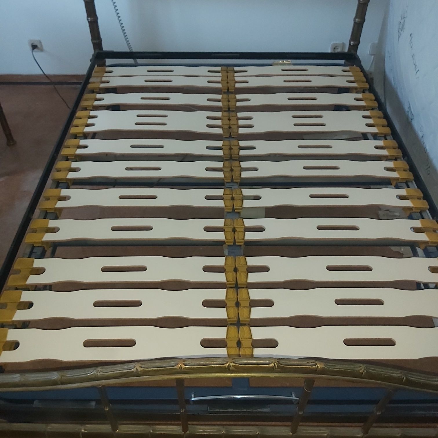 Cama de Casal Articulada