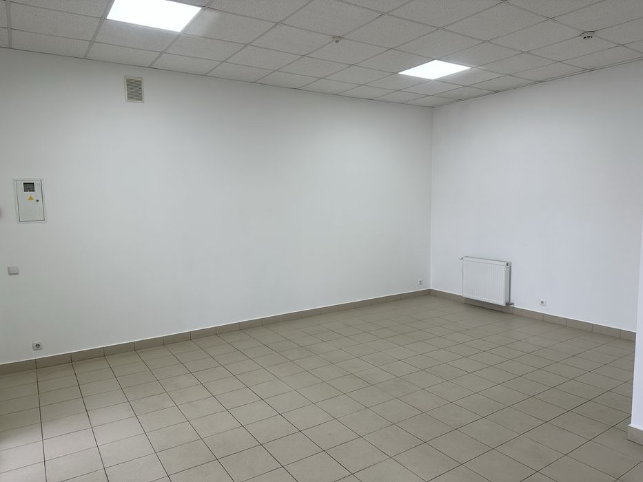 Оренда 35кв метрів. 2 поверх