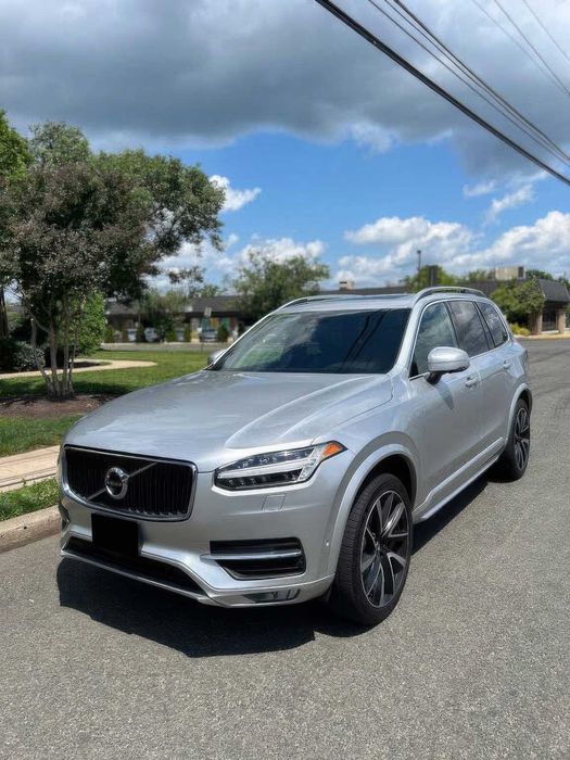 Volvo XC90 T6 Momentum      2018