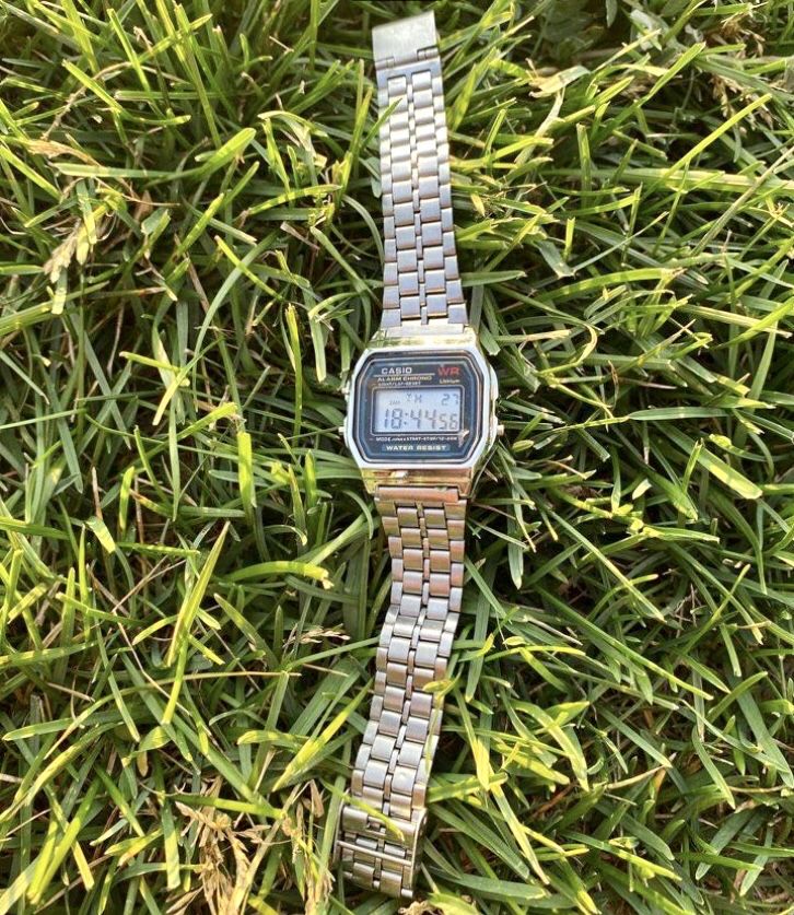 Стильные часы Casio Montana