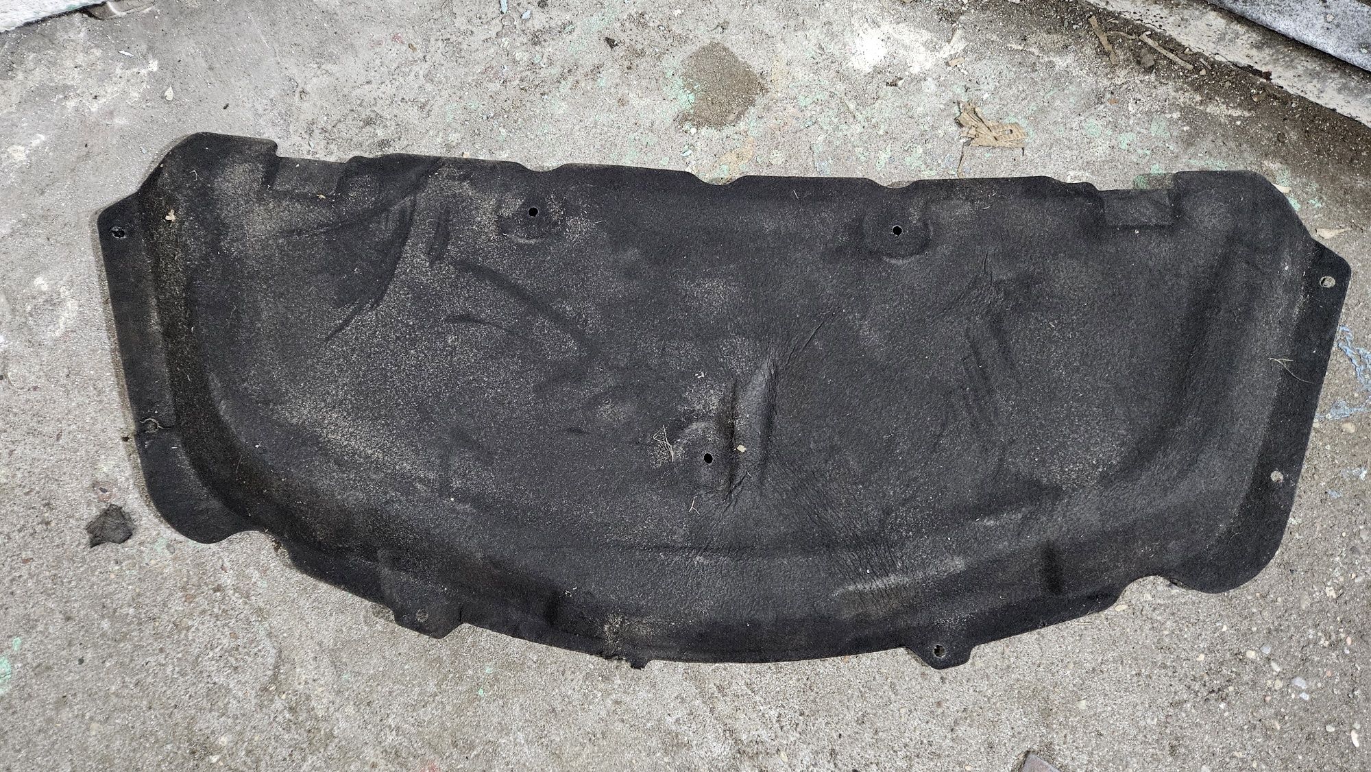 Wygłuszenie wygłuszka podbitka maski opel corsa d