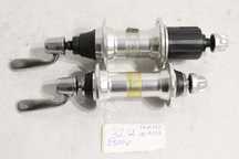 SUPER piasty shimano deore XT 32H FH-M737, HB-M738 . 8/9/10s CL5