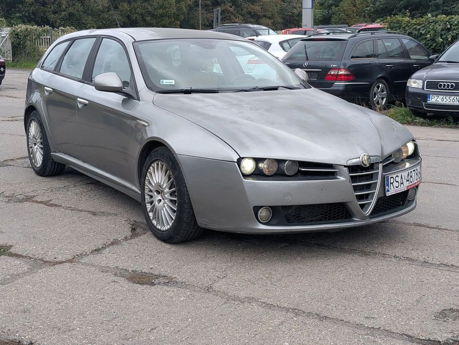 Alfa Romeo 159 Okazja auto sprawne ważne OC i przegląd