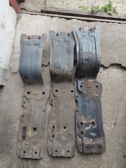 Suzuki Vitara I 1.6 1.9 belka skrzyni biegów