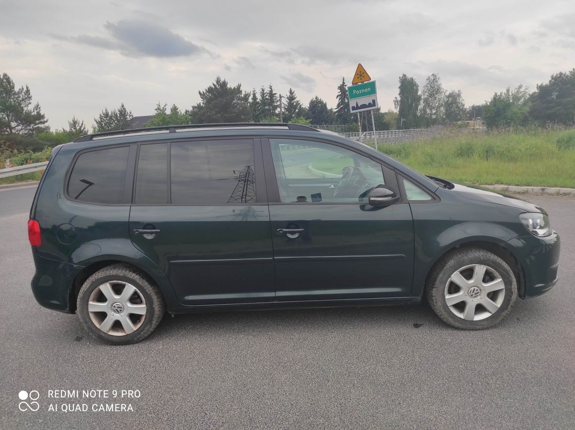 Volkswagen Touran 2012manual ważne opłaty 7osobowy mały przebieg 140km