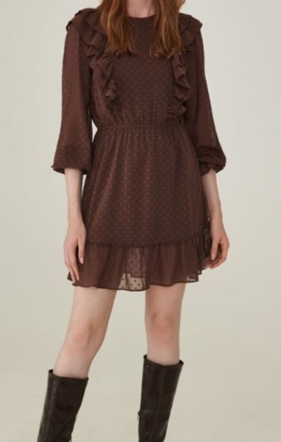 Nowa sukienka z falbankami