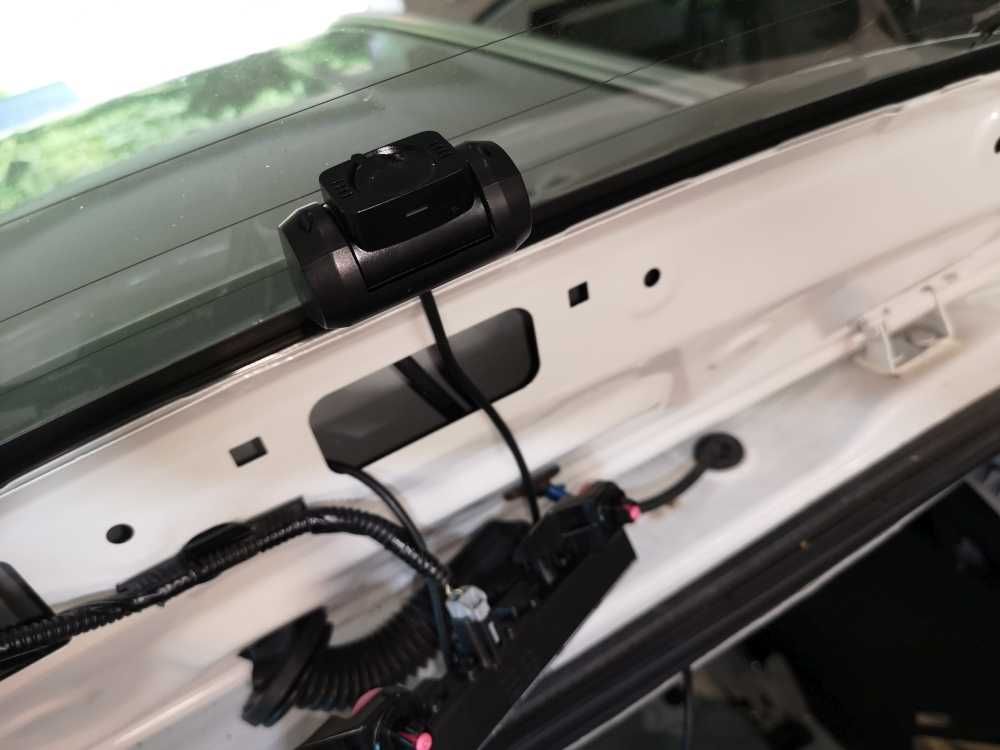 Kamera samochodowa rejestrator Viofo A129 duo wifi z montażem!