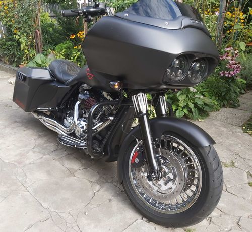 Harley-Davidson Touring Road Glide TC 110