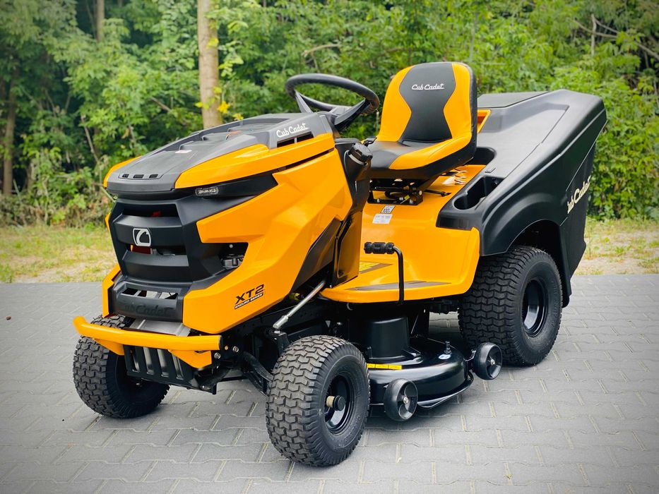 Traktor ogrodowy Cub Cadet XT2 QR106 nowa cena