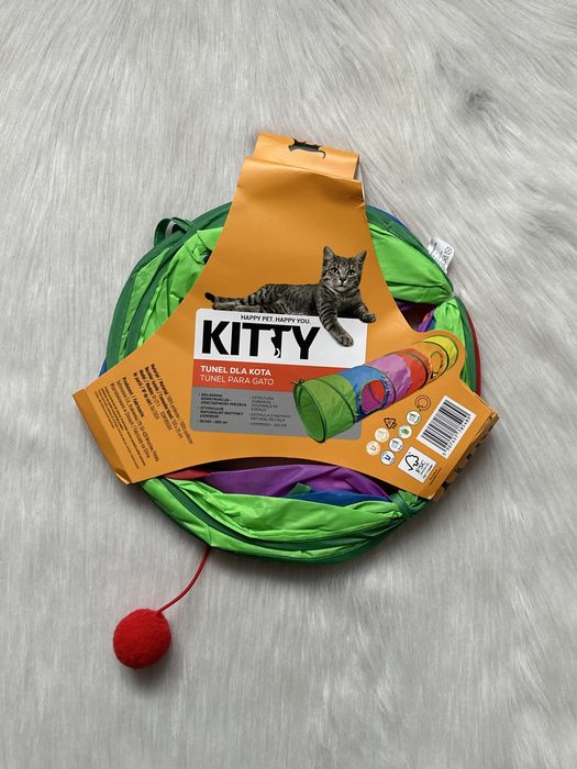 Nowy tunel dla kota Kitty