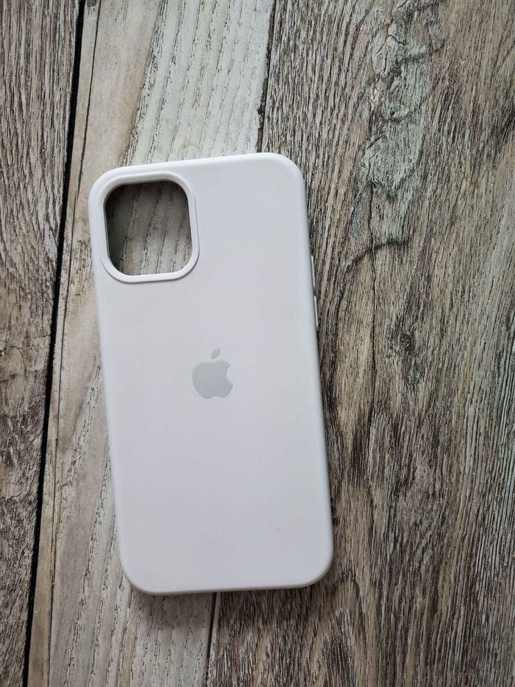 Чохли на 12 Pro, 13 Pro, 13 Pro Max, Xr