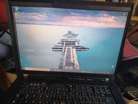 Ноутбук lenovo Thinkpad R500, дивіця опис!!!