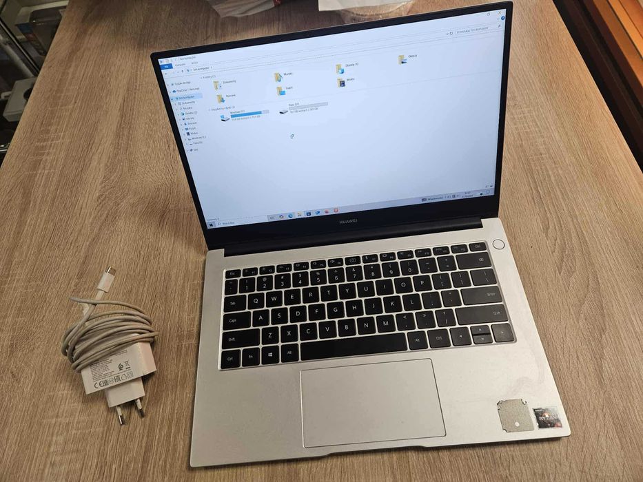 Laptop Huawei Matebook D14 14 " AMD Ryzen 5 8 GB / 512 GB