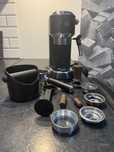 Ekspres kolbowy De Longhi ec685