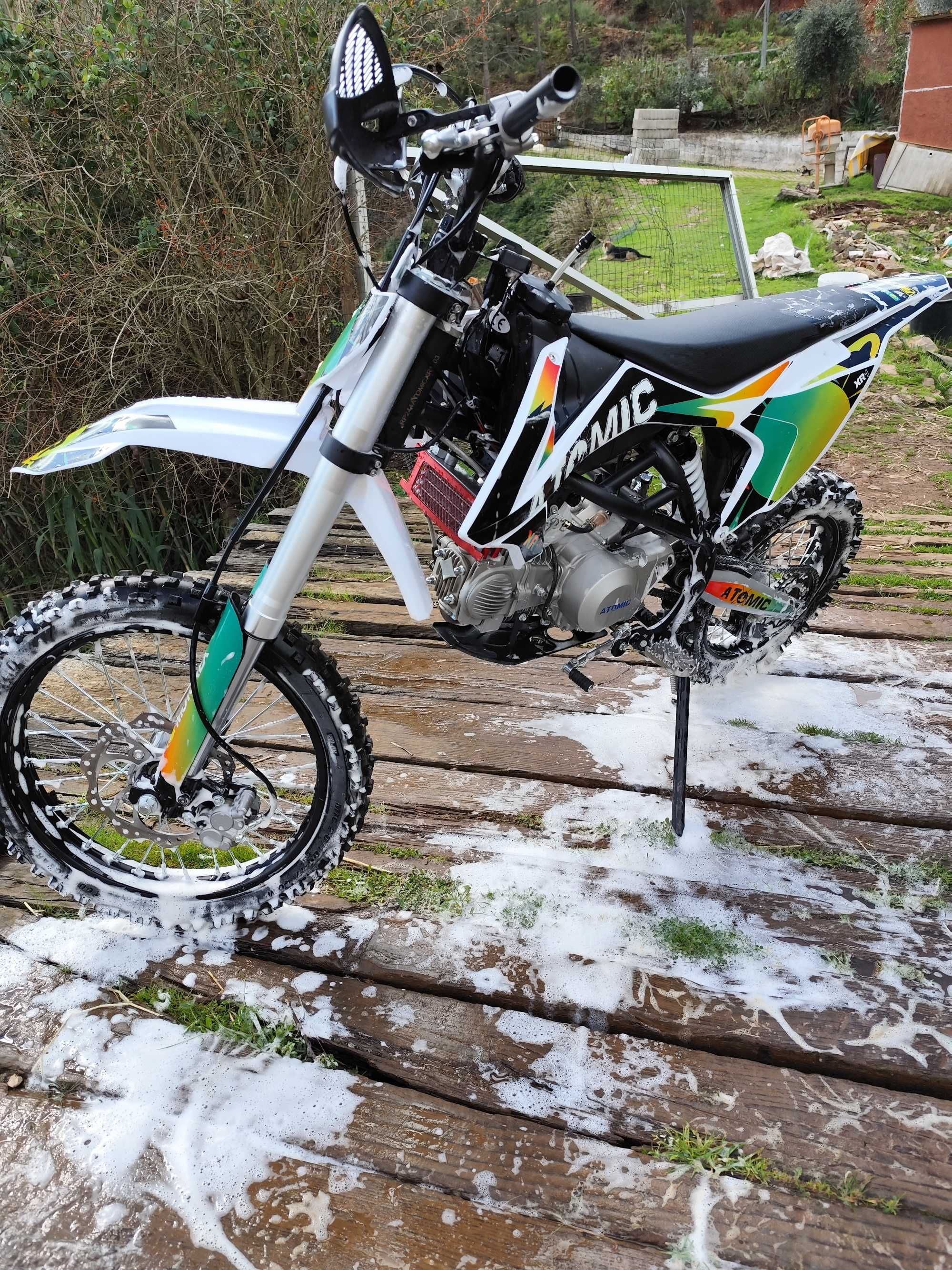 Vendo mota pit bike