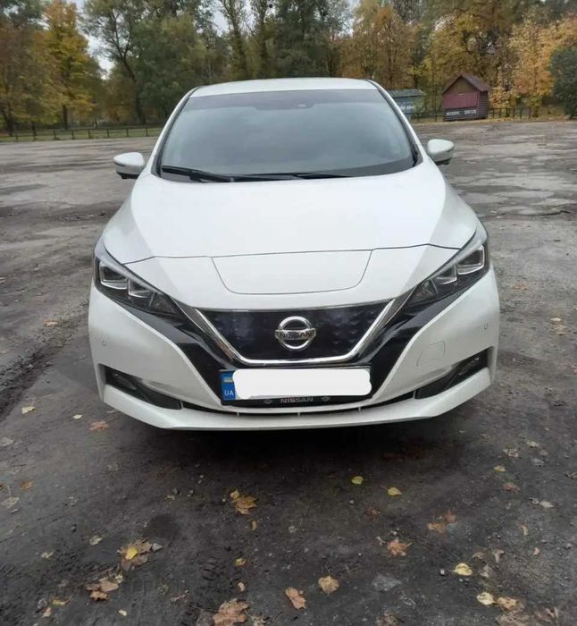 Оренда Nissan Leaf, Ranault Zoe