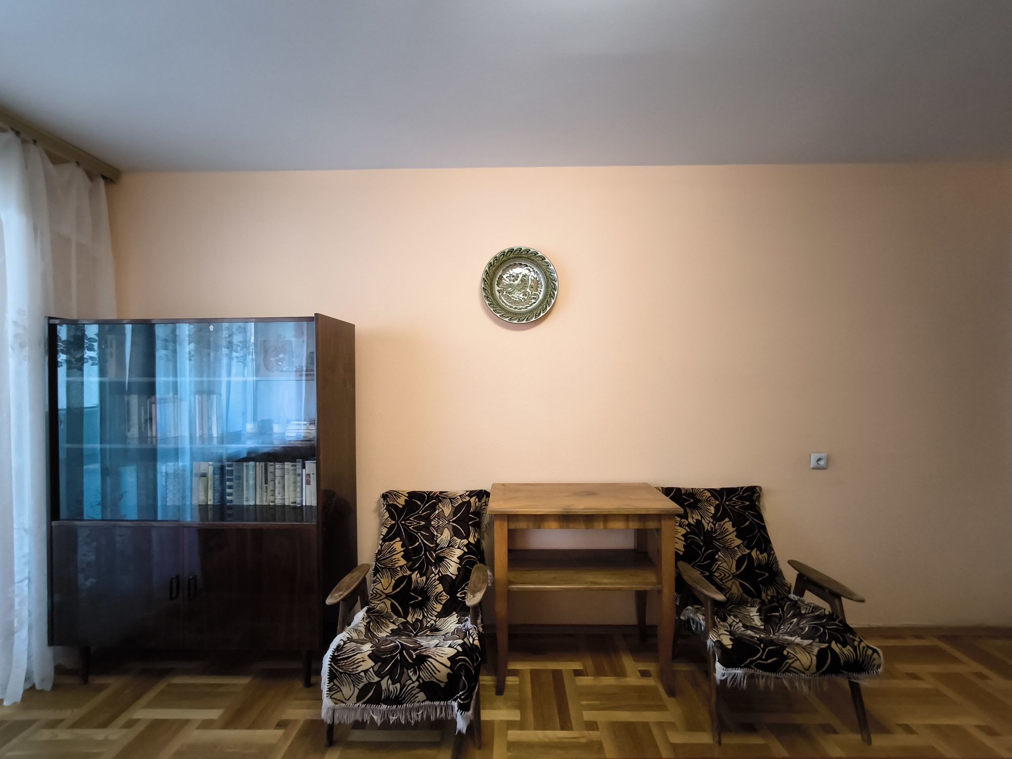 Оренда 1-кімнатної метро Лівобережна, вулиця Туманяна