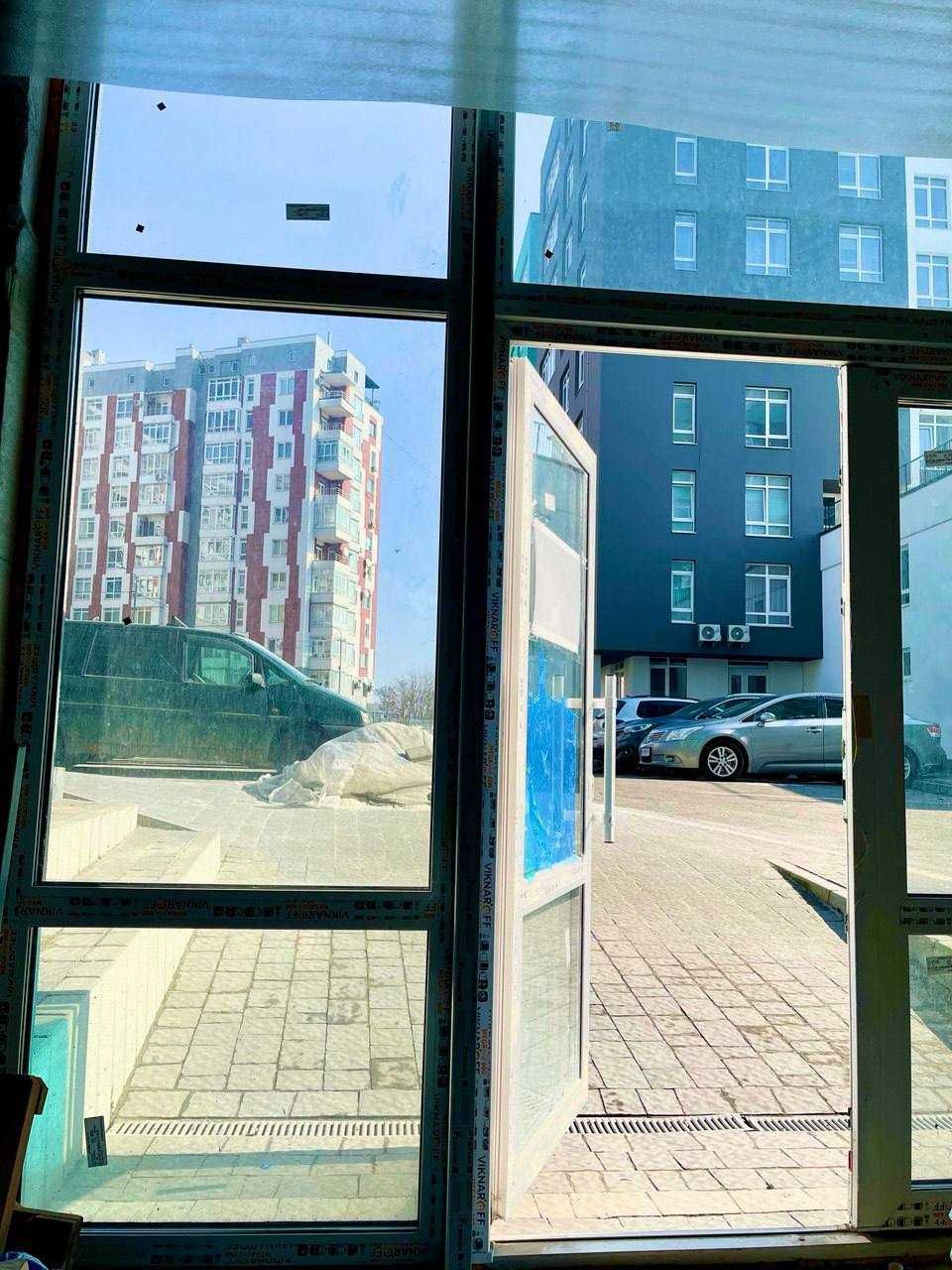 Продаж комерційного приміщення по вул Підголоско в ЖК Голоскі Кручі