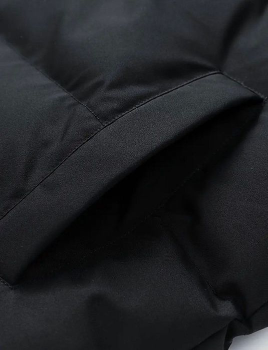 Зимова куртка чоловіча