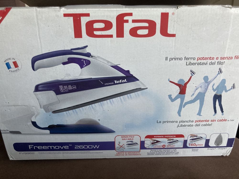 Stacja grzewcza do żelazka TEFAL Freemove FV 9962