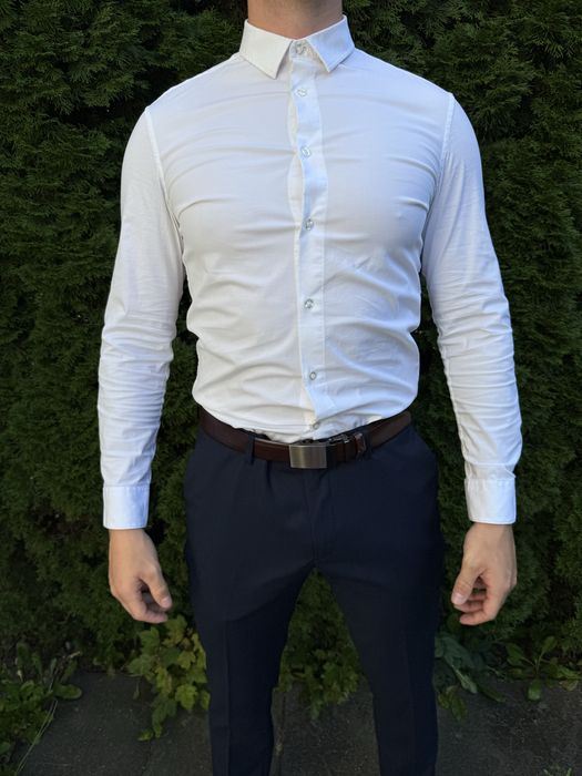 Garnitur męski granatowy Reserved r. 50 slim fit