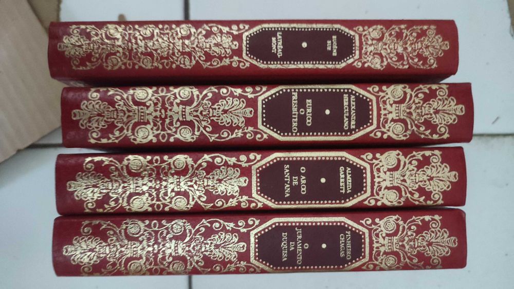 Os Grandes Romances Históricos - 40 Volumes