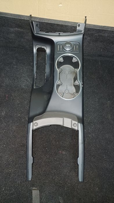 Tunel środkowy ford kuga mk2