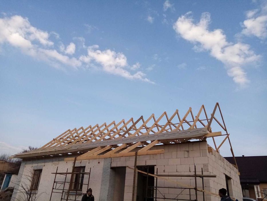 Будівельники. Будинки, гаражі, тераси, бомбосховища