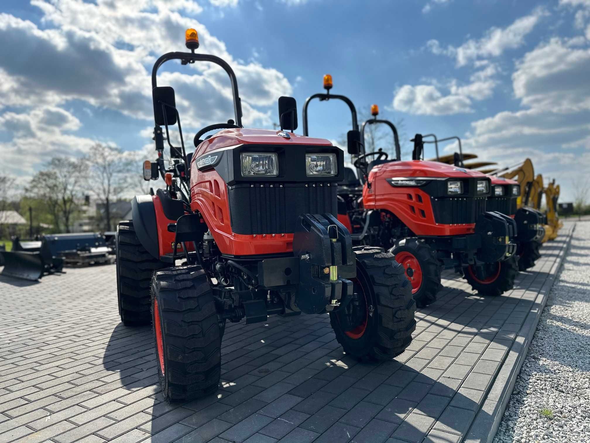 Mini Traktor NEX AVENGER 26 Industrial 4x4 traktorek silnik Mitsubishi