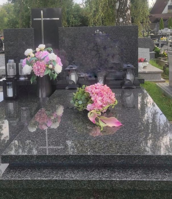 Mycie i czyszczenie nagrobków - porządek wokół grobu