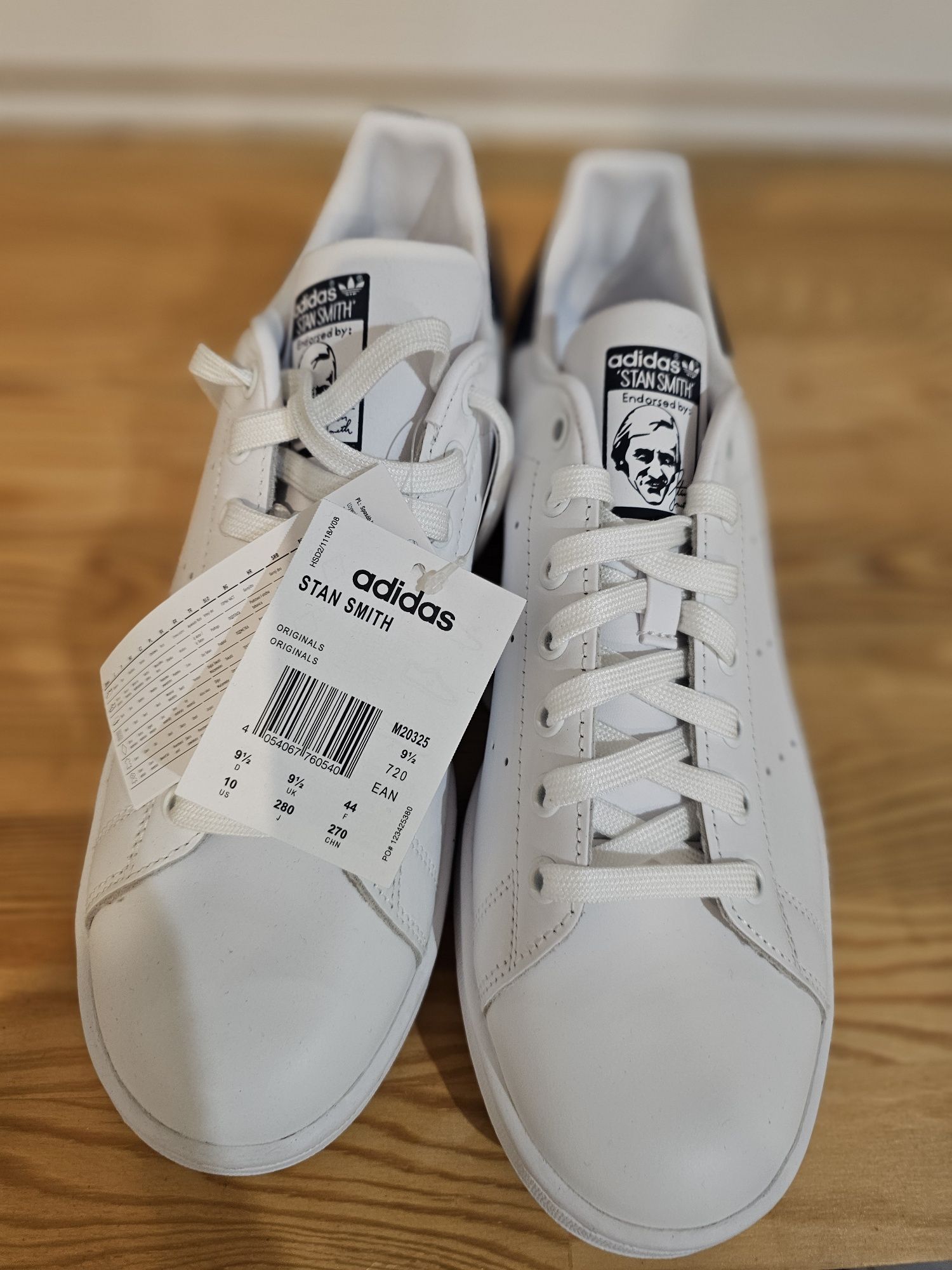 Buty nowe Adidas stan Smith rozm Eu 44 , wkładka 28cm