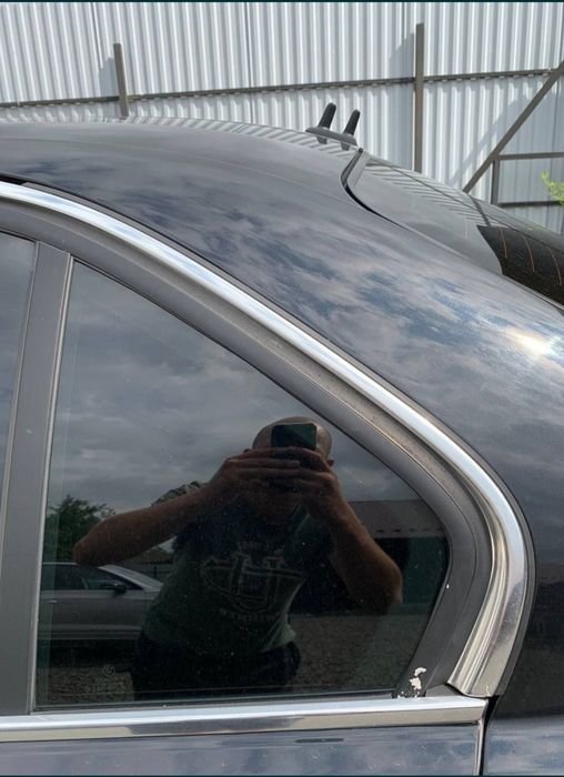 Уплотнитель Изгиб Хофмастера Бмв е38