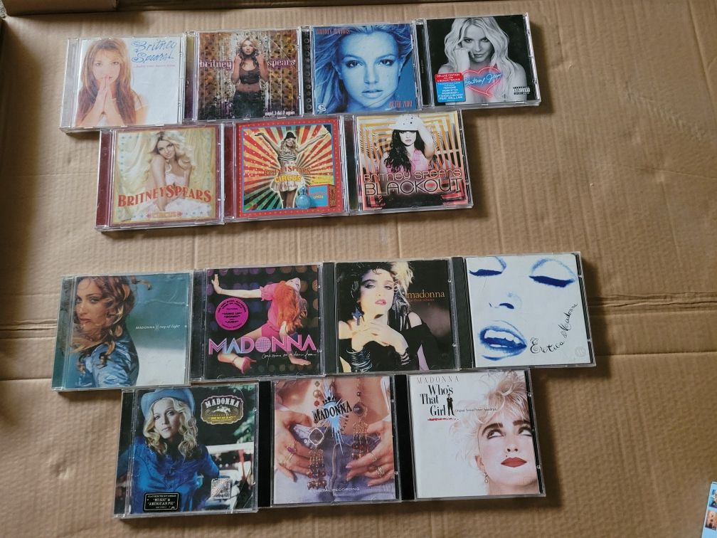 Cds Madona e Britney Spears