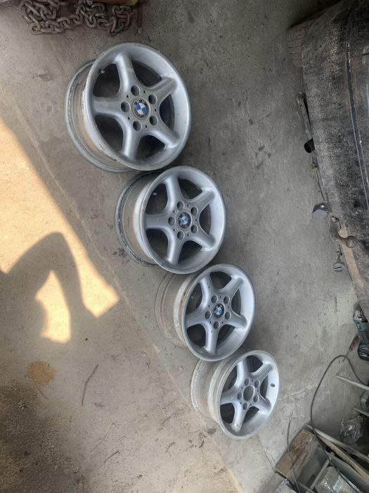 Продам дискі бмв е39 5 120 r15